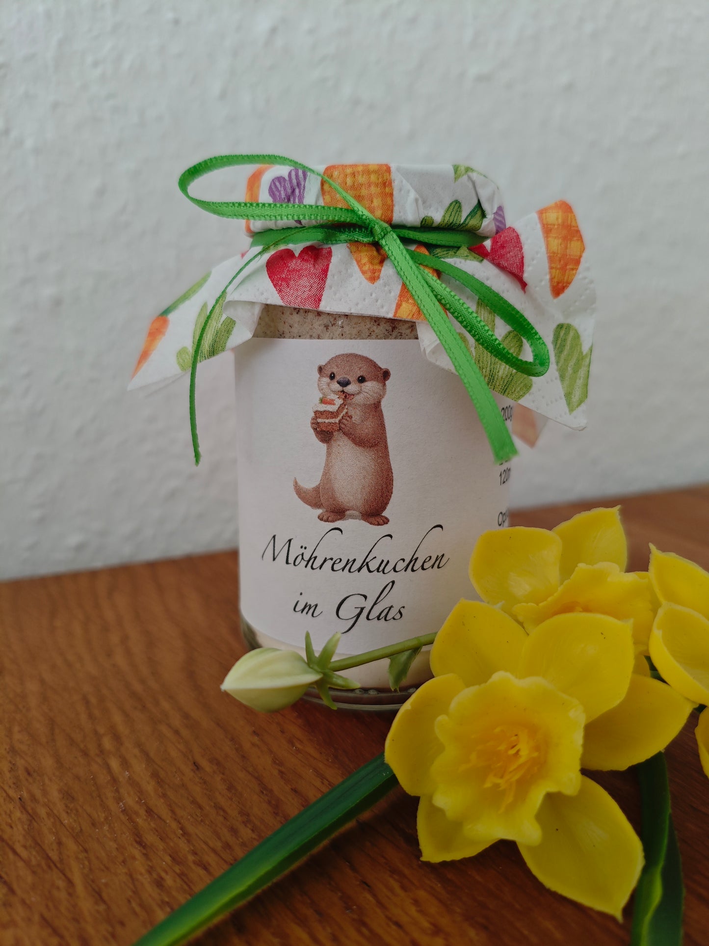Möhrenkuchen - frühlingshaftes Geschenk