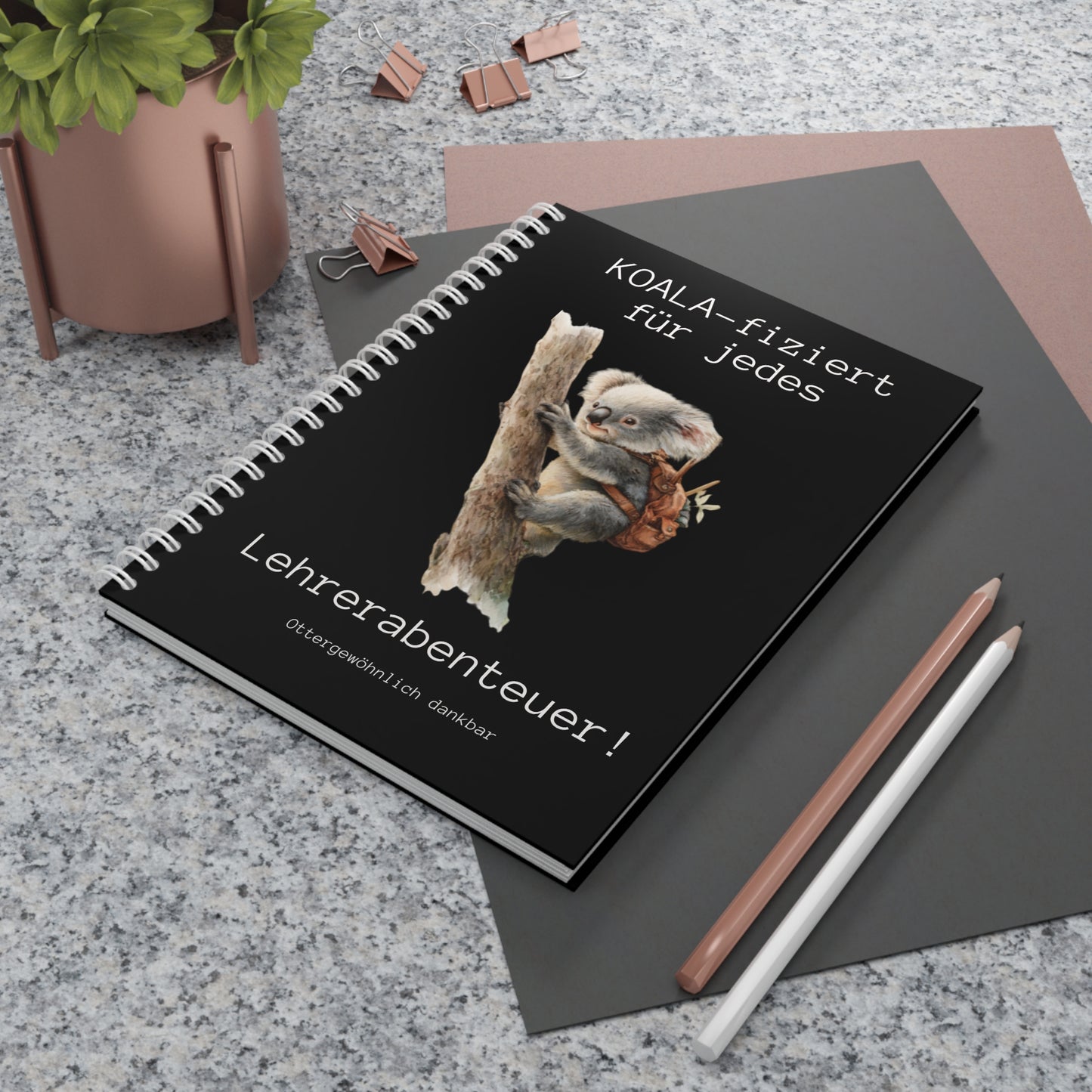 Notizbuch "KOALA-fiziert für jedes Lehrerabenteuer" - Schwarz